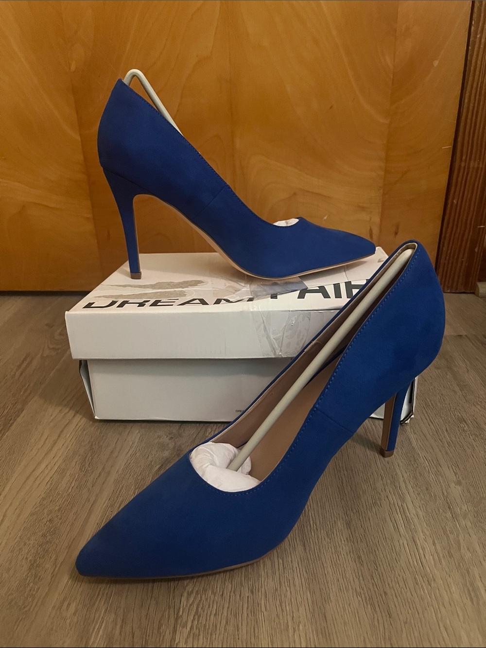 Dream Pairs Blue Velvet Pointe Heels